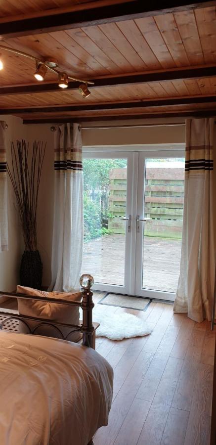 Mona Villa Holiday Home Caulderton Dış mekan fotoğraf